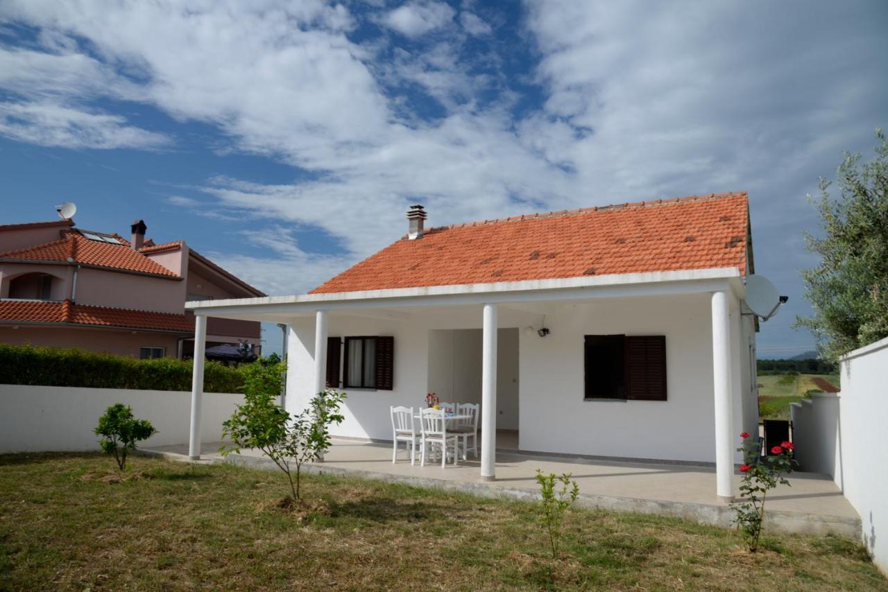Casa Di Felicita Villa Biograd Na Moru Exteriör bild